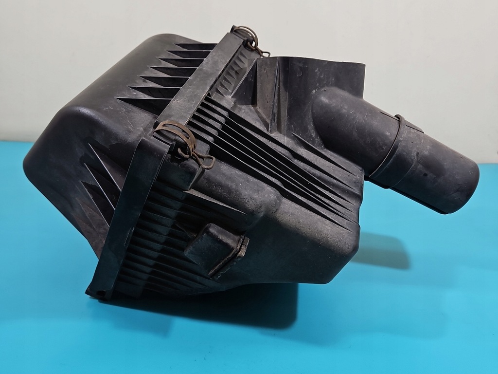 фото №6, Корпус фильтра воздуха jeep grand cherokee iii wk 3.7 v6