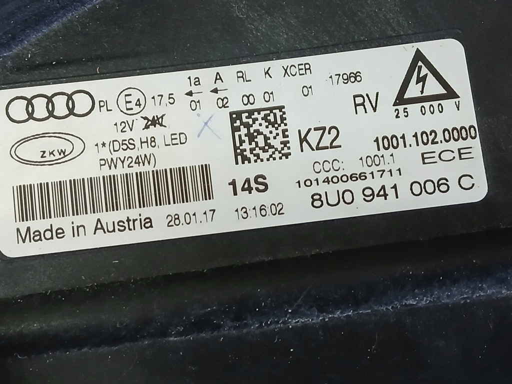 фото №5, Лампа перед права audi q3 8u lift led 8u0941006c