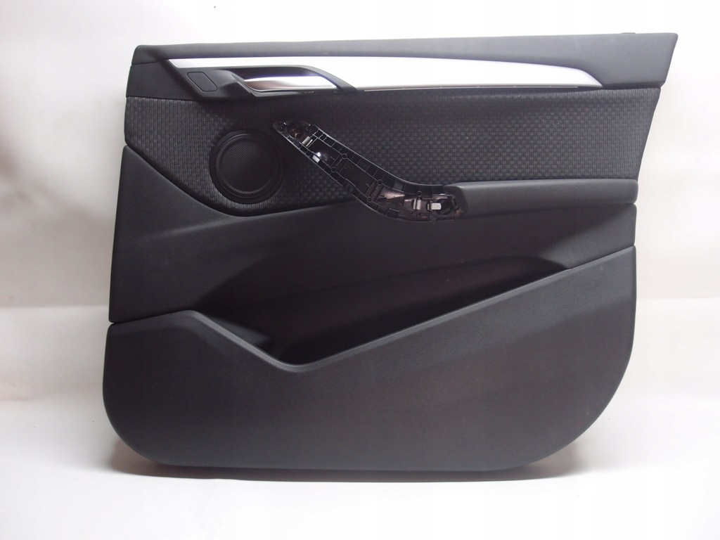 фото №1, Оббивка двері правий перед bmw x1 f48