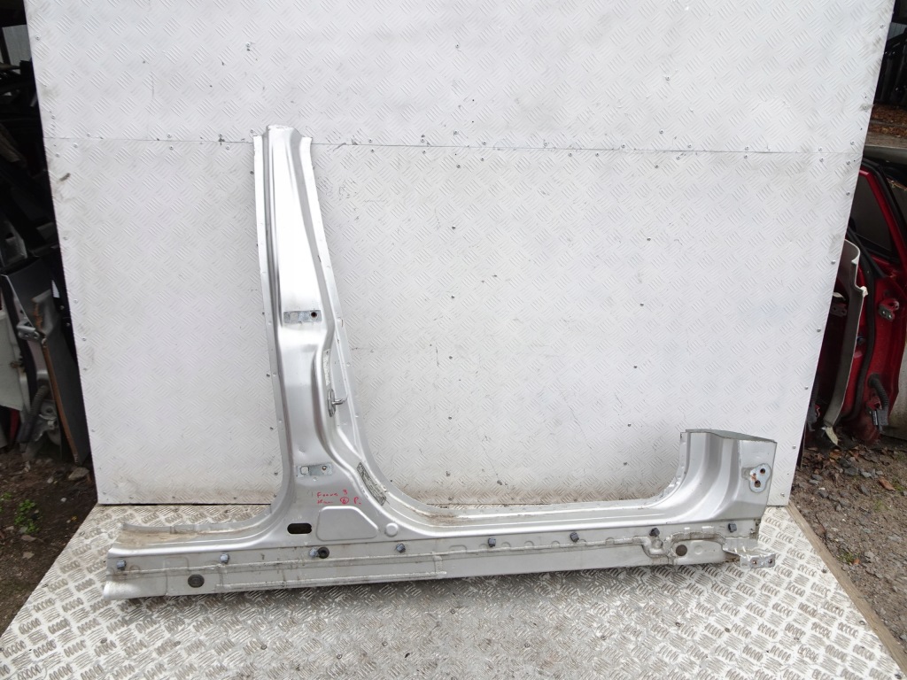 Купить Порог правый  ford focus mk3 универсал ob