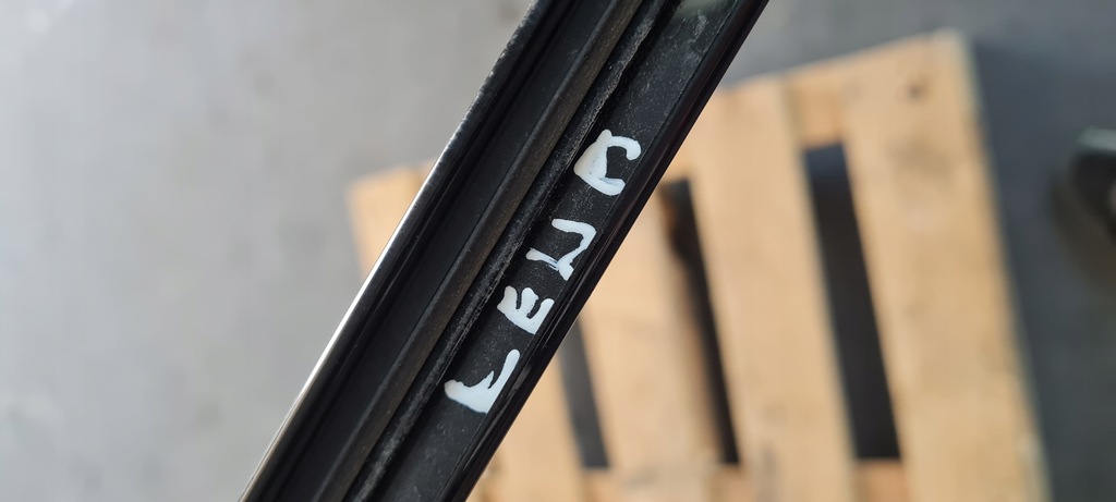 фото №9, S4 b8 a4 lift молдинг дахова ліва лівий перед czarna black sline sedan