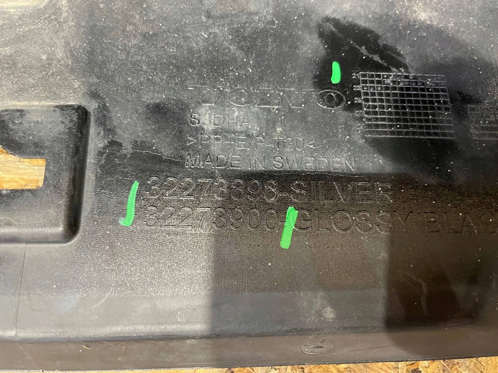 фото №9, Volvo xc40 xc-40 lift 22- r-design бампер задняя задний уголок левый