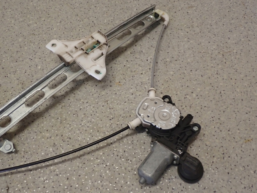 фото №6, Suzuki swift mk7 10- підйомник скло перед лівий