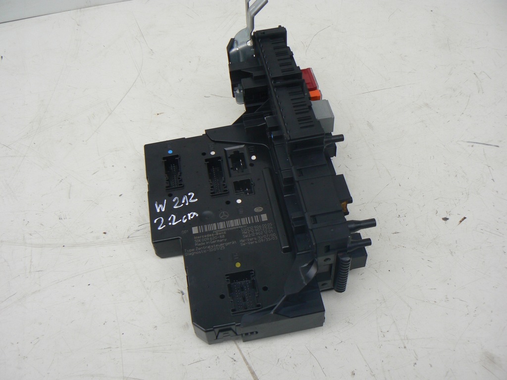 фото №1, Mercedes w212 модуль sam a2129060005