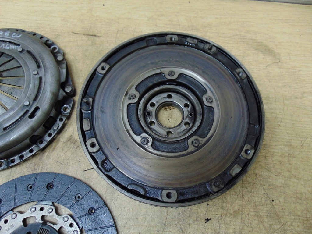 фото №8, Зчеплення колесо двомасовий mazda 5 ii cw 2010- 1.6 hdi