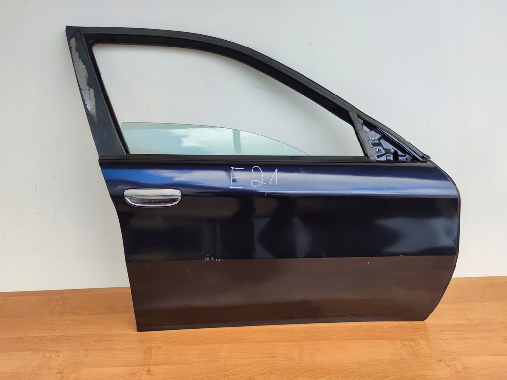 фото №1, Alfa romeo 166 правое дверь перед стекло ручка