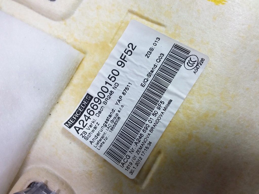 фото №4, Mercedes b w246 потолок czarna a2466900150