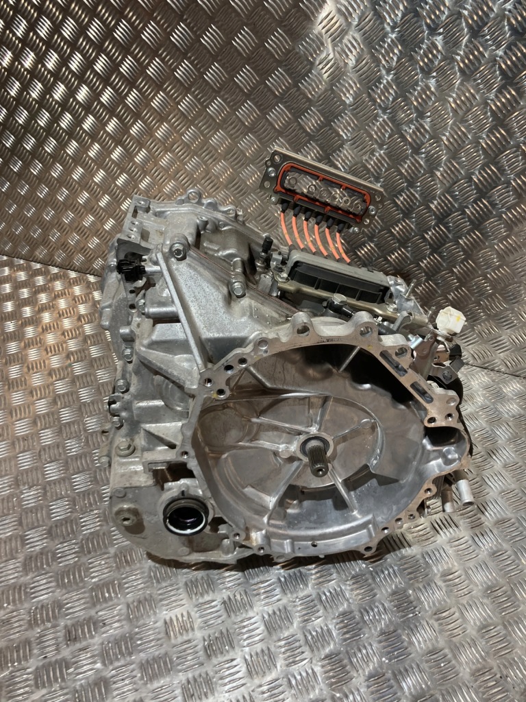 Купити Коробка передач передач автоматична коробка передач cvt toyota yaris iv 20-