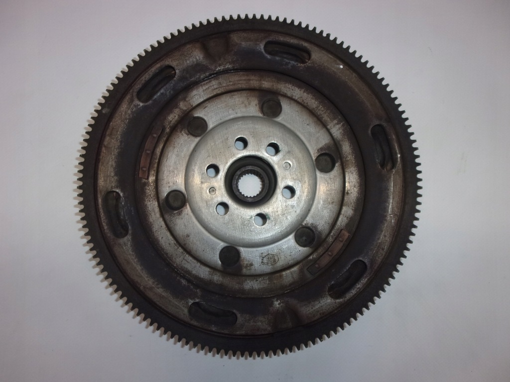 фото №1, Колесо маховик luk audi a4 b6 2.0b