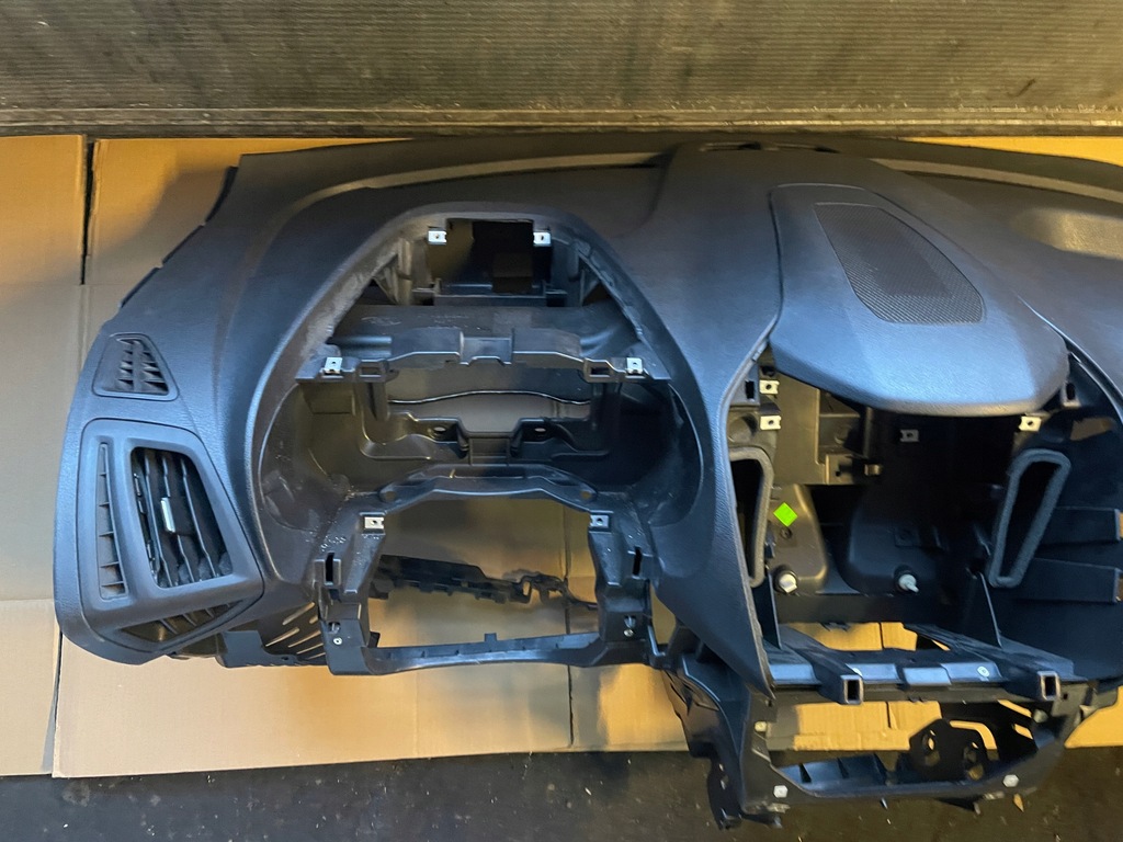 фото №4, Ford transit connect mk2 приборная панель приборная консоль