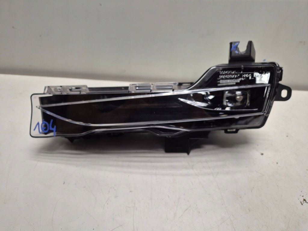 Tesla model y лівий протитуманна фара led drl 1507932-00-c Ціна