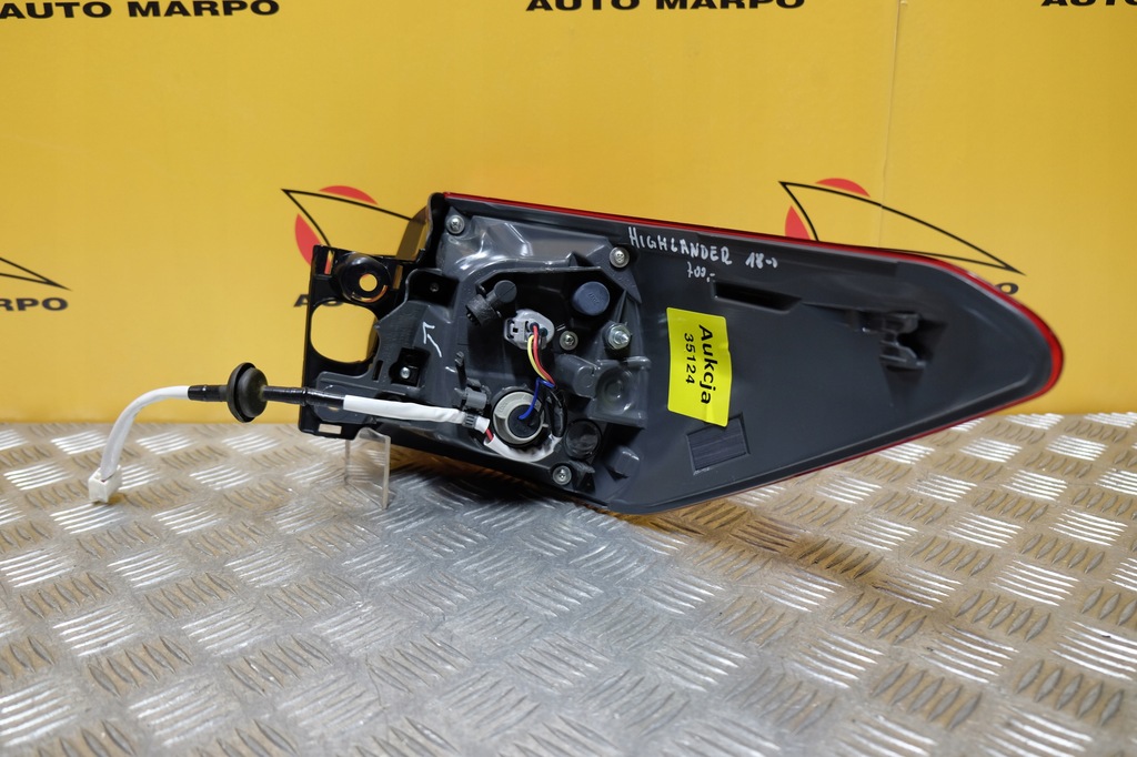 фото №10, Toyota highlander 2018- лампа задняя задняя левая usa