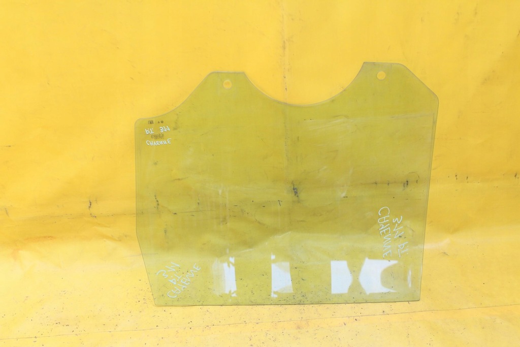 фото №2, Стекло дверь правый задняя cayenne