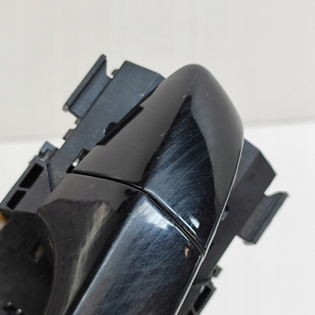 фото №7, Skoda kamiq 2019 задняя сторона левая ручка наружная дверь передних