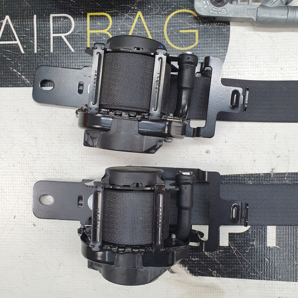 фото №9, Charger приборная панель консоль подушки безопасности ремни подушка безопасности