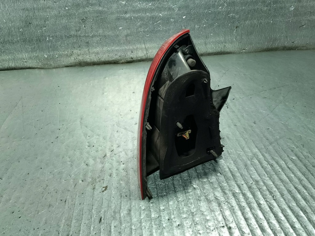 фото №3, Лампа задняя правая citroen c5 fl хэтчбек