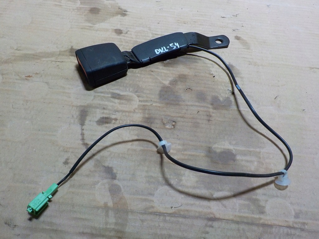 фото №1, Клипса поперечина правый перед skoda fabia iii 1.0 tsi