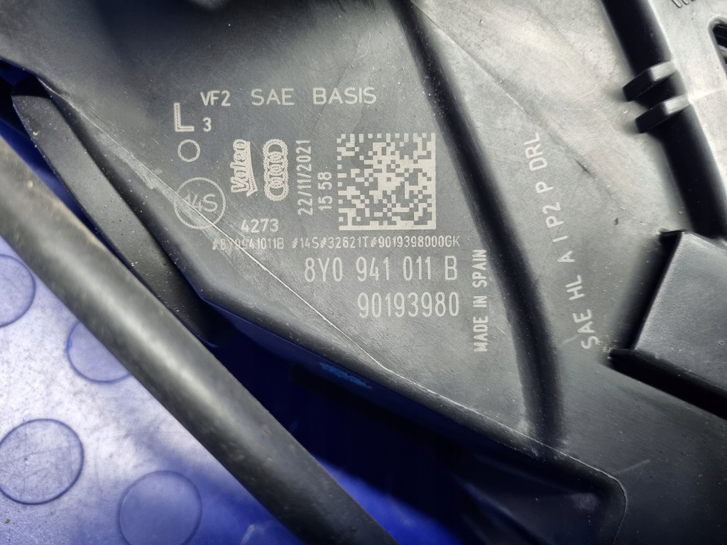 фото №11, Audi a3 8y комплектная левая передняя лампа led оригинал 8y0941011b