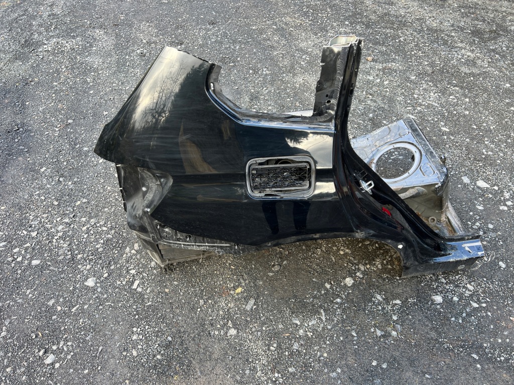 фото №1, Bmw x3 f25 крила чверть правий задня 475 black sapphire