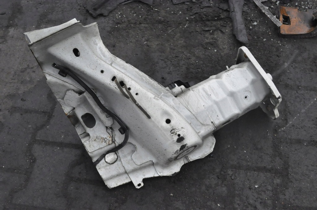 фото №4, Volvo s60 ii v60 четверть лонжерон правая перед