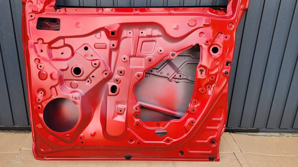 фото №13, Toyota yaris cross дверь перед передние правое fv