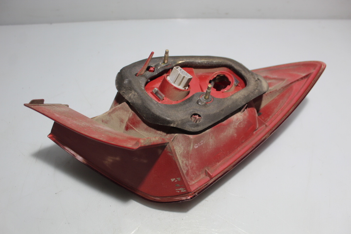 фото №4, Лампа правая задняя mazda 3 i