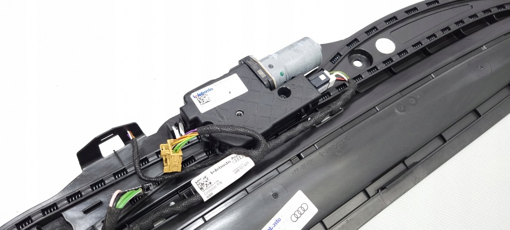 фото №12, Панорама люк audi q3 83a q8 83a877041 3hz