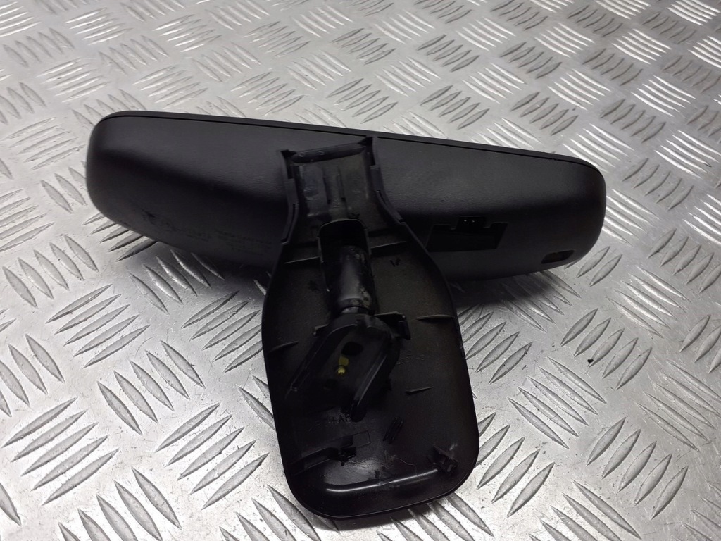 Дзеркало внутрішнє toyota avensis t25 фотохромний Доставка