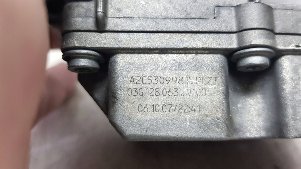 фото №5, Дроссельная заслонка 03g128063j skoda octavia ii golf v a3 8p seat leon ii 1.9 tdi