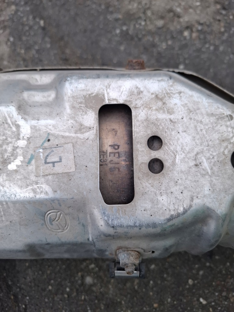 фото №7, Выхлоп гаситель mazda mx5 15-17r бензин