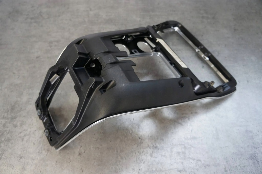 фото №8, Рамка панель обдув радио volvo v40 ii dekor корпус радио