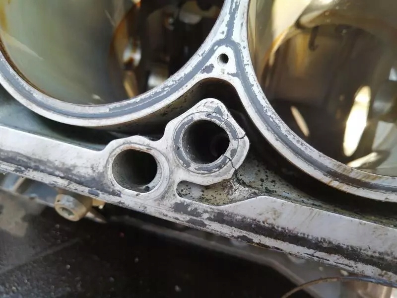 Mercedes sl r230 двигатель a2730107500 блок m273 273.965 с Разборки