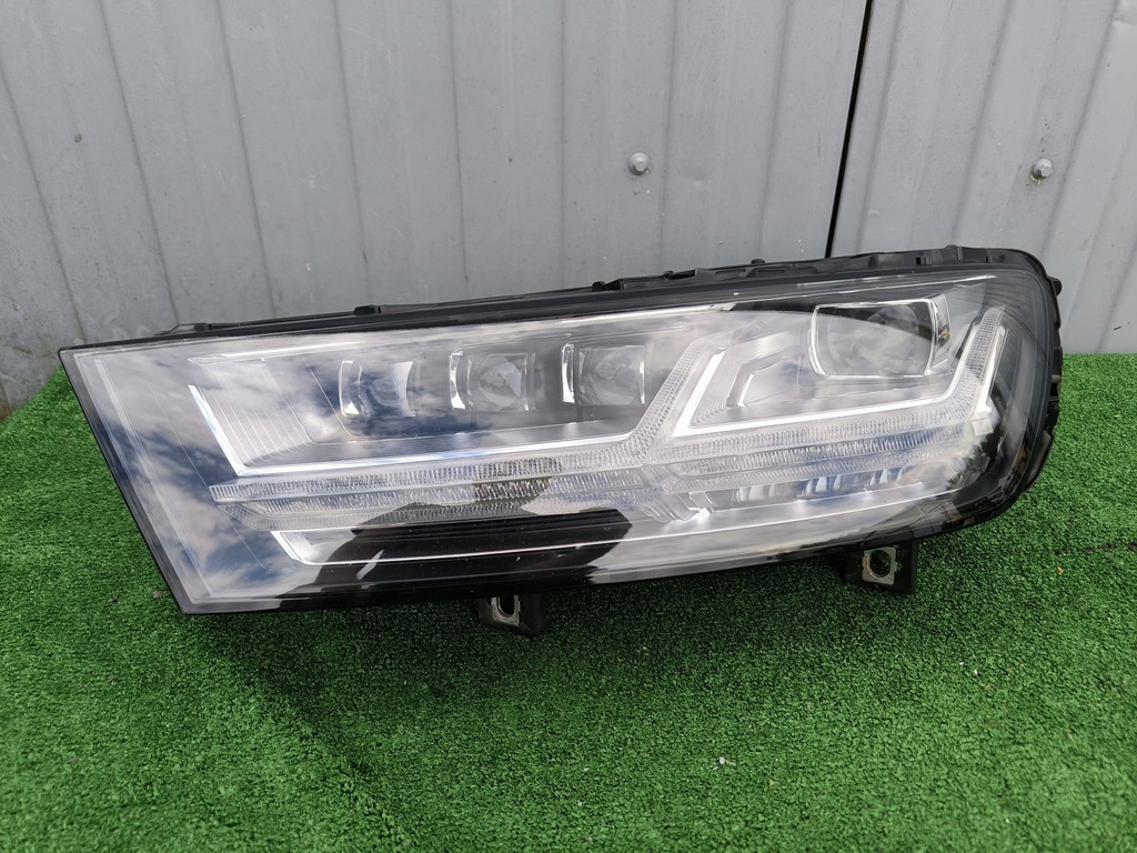 фото №1, Audi q7 4m лампа передняя левая full led 4m0941035 комплектная