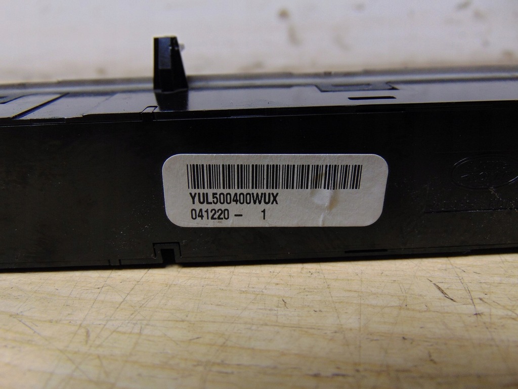 фото №11, Выключатель света аварийных land rover discovery 3