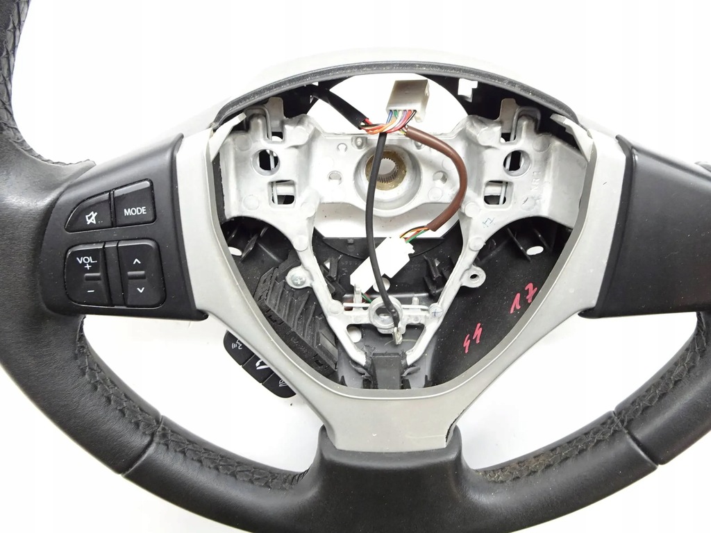 фото №10, Повітропровід multi шкіра suzuki swift mk7