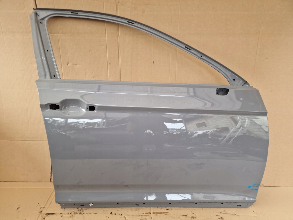 Купить Vw passat b8 lift дверь правое передние