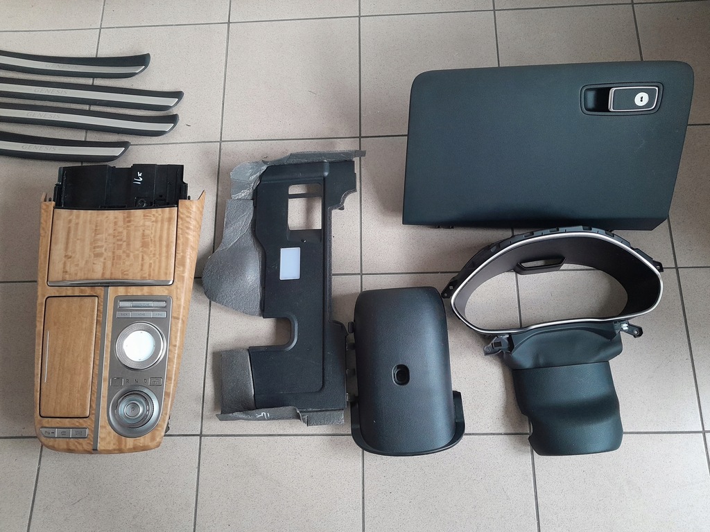 фото №10, Genesis g80 ii 2021- блок двигуна обшивка стійка молдинг захист заглушка