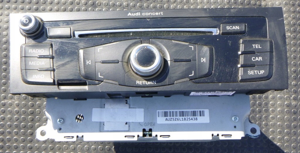 фото №1, Audi a5 радіопрогравач 8r1035186n