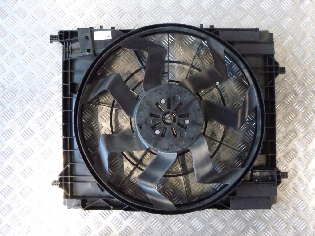 фото №4, Mercedes gle w167 gls вентилятор 600w повний гарний