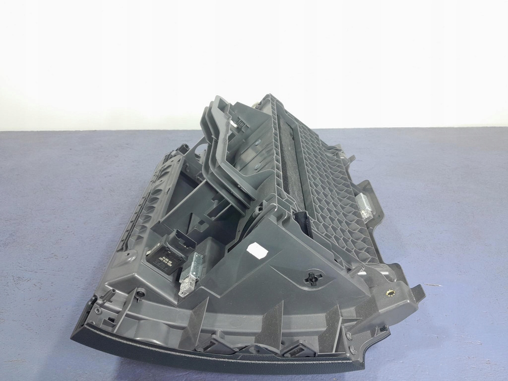 фото №8, Skoda superb iii бардачок пасажира консолі панелі eu 3v1857097al