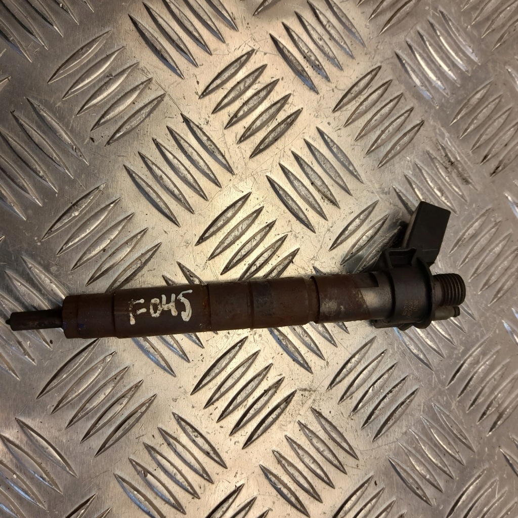 фото №1, Инжектор bmw 3 2010 8508153