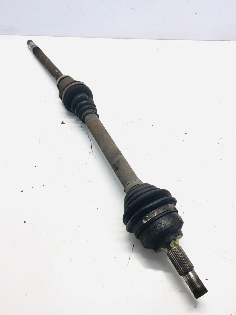 фото №1, Приводной вал правая peugeot 508 1,6 ehdi 9686348480