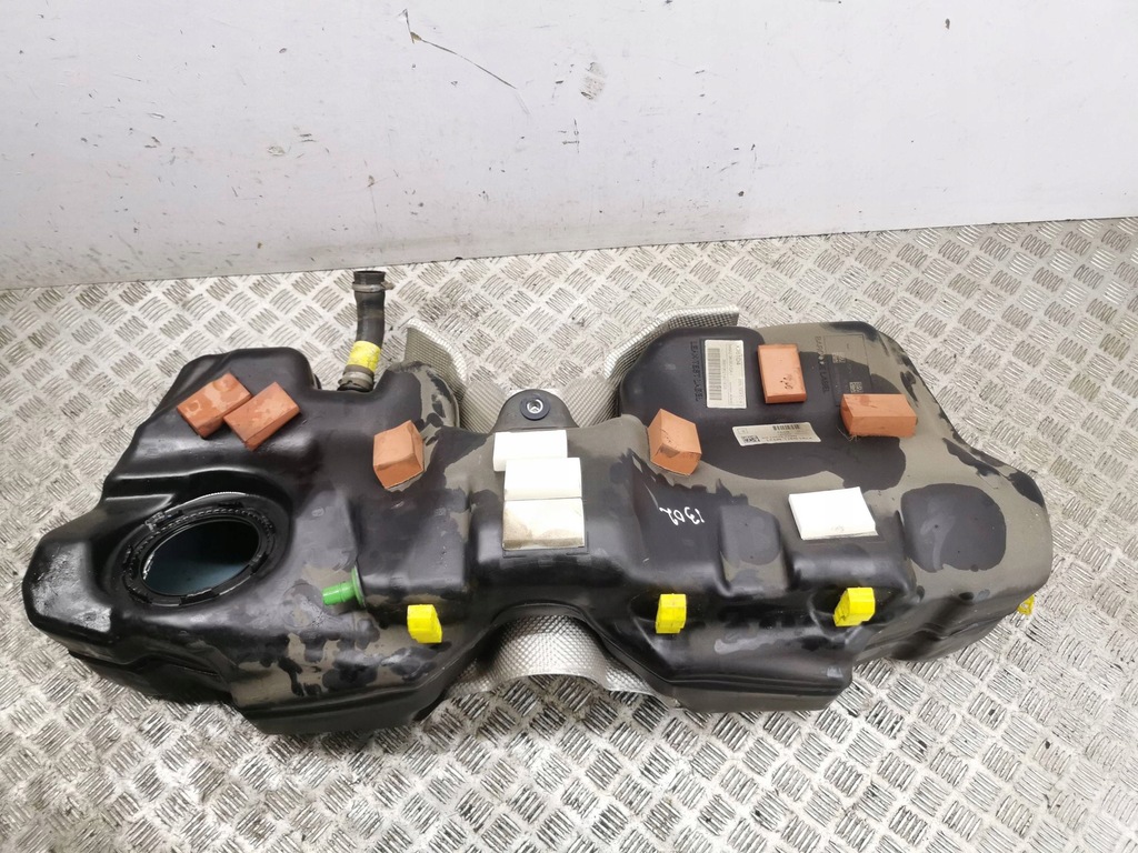 фото №1, Бак топлива land rover range rover velar m8a29k007da