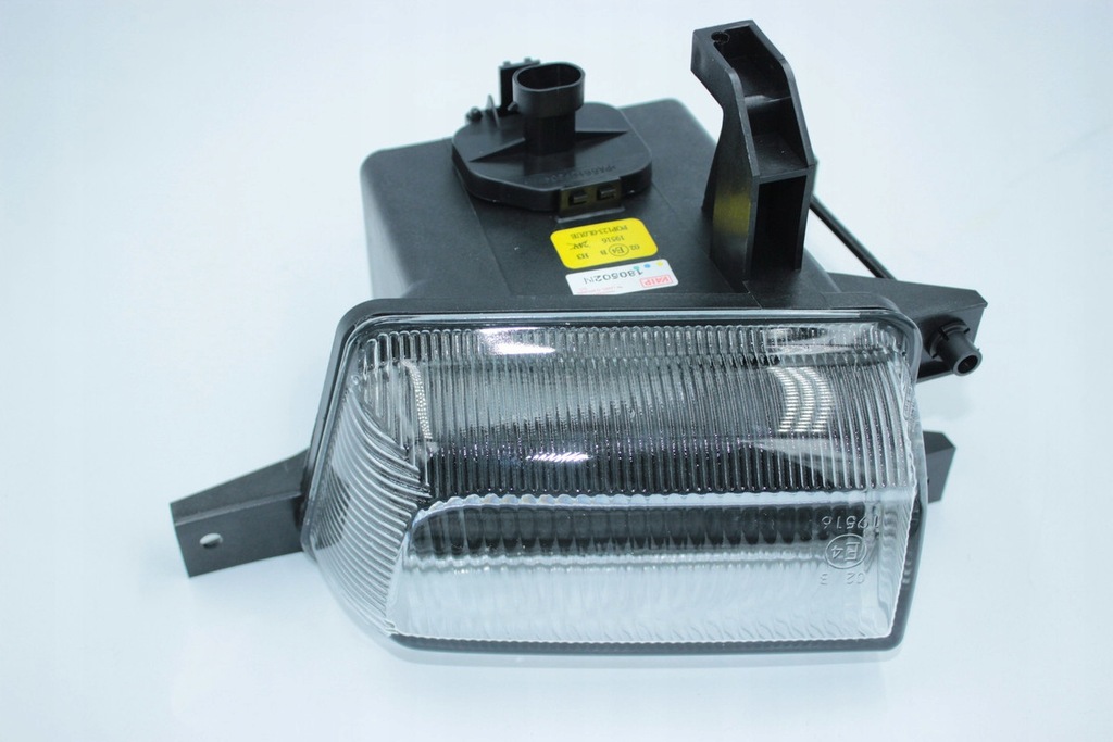 фото №1, Лампа противотуманная l dj авто 5508291e