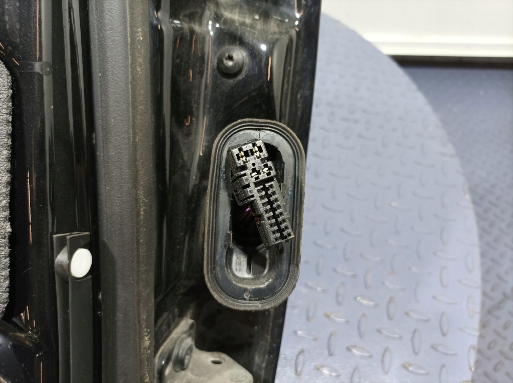 фото №13, Audi a4 b7 kombi avant двері задня задні ліва ly9b