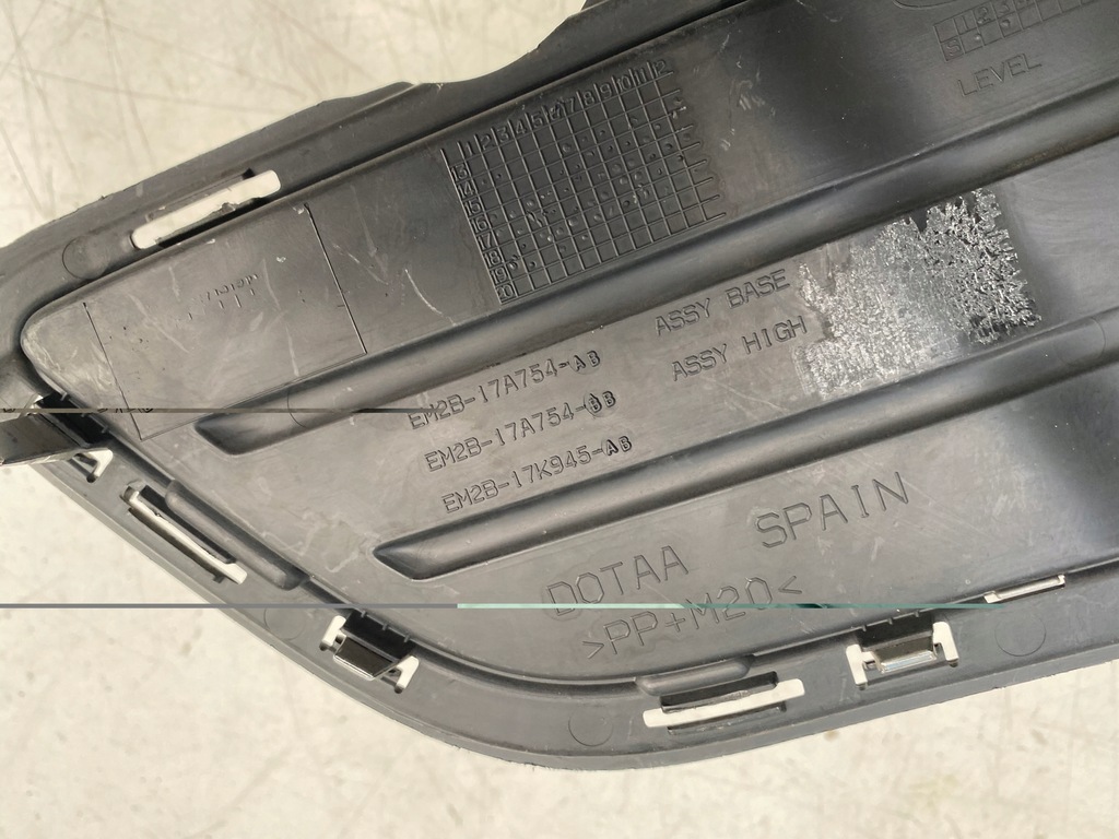 фото №9, Решётка бампера em2b-17a754-ab ford s-max mk2