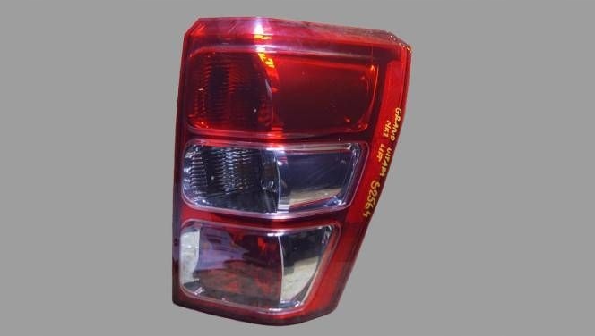 фото №1, Suzuki grand vitara mk2 ii lift лампа правий задня uk s2564