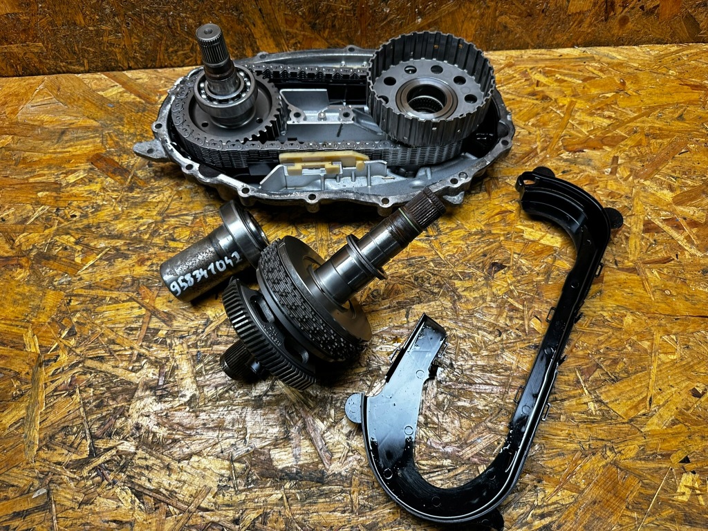 фото №1, Редуктор вкладиш porsche cayenne ii 958341042d