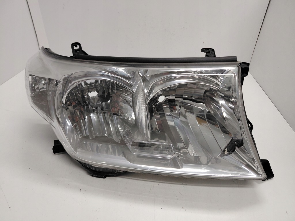 Купить Toyota land cruiser 200 обычная фара правая