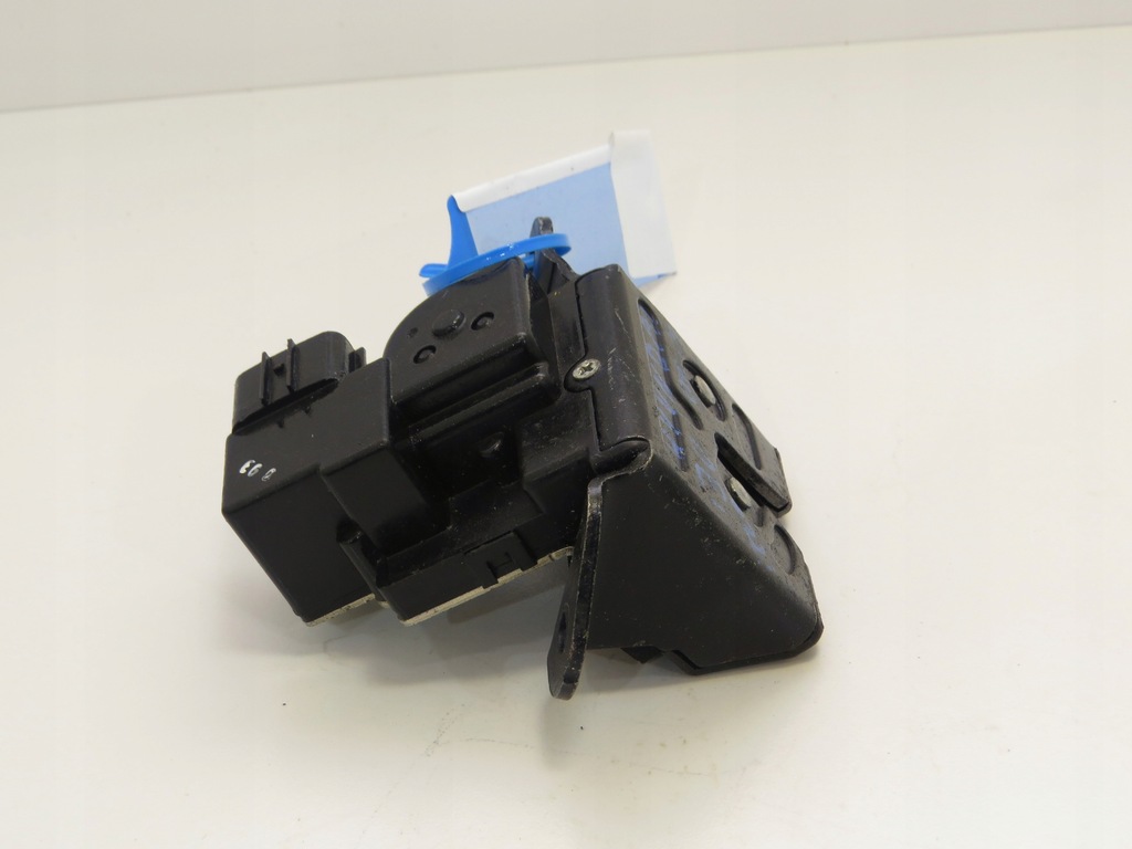 фото №6, Замок крышки задняя багажника hyundai i30 hb 07-10r